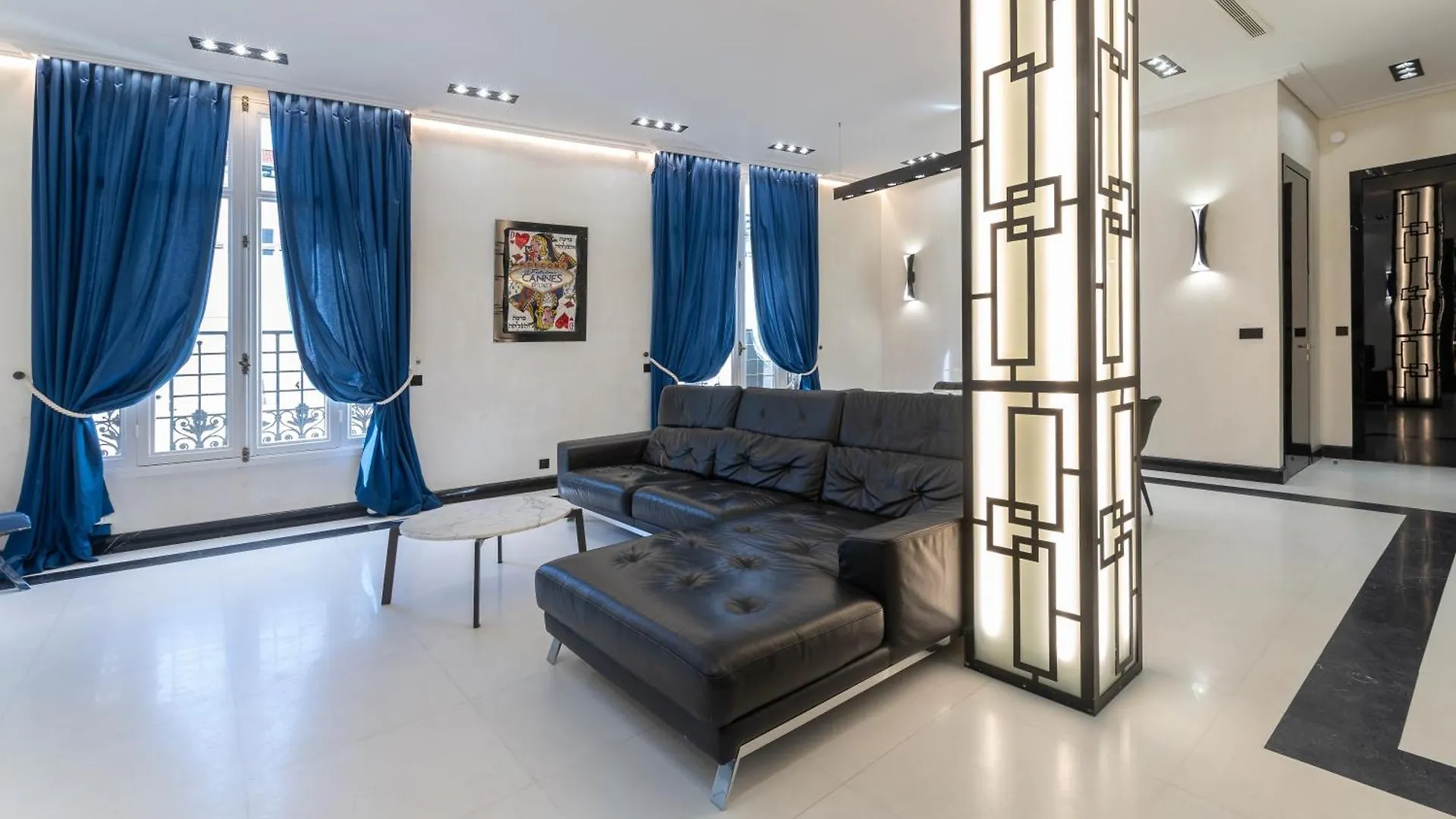 110 M2 Golden Square, Renovated, 20Metres Croisette, Parking Private Lejlighed Cannes